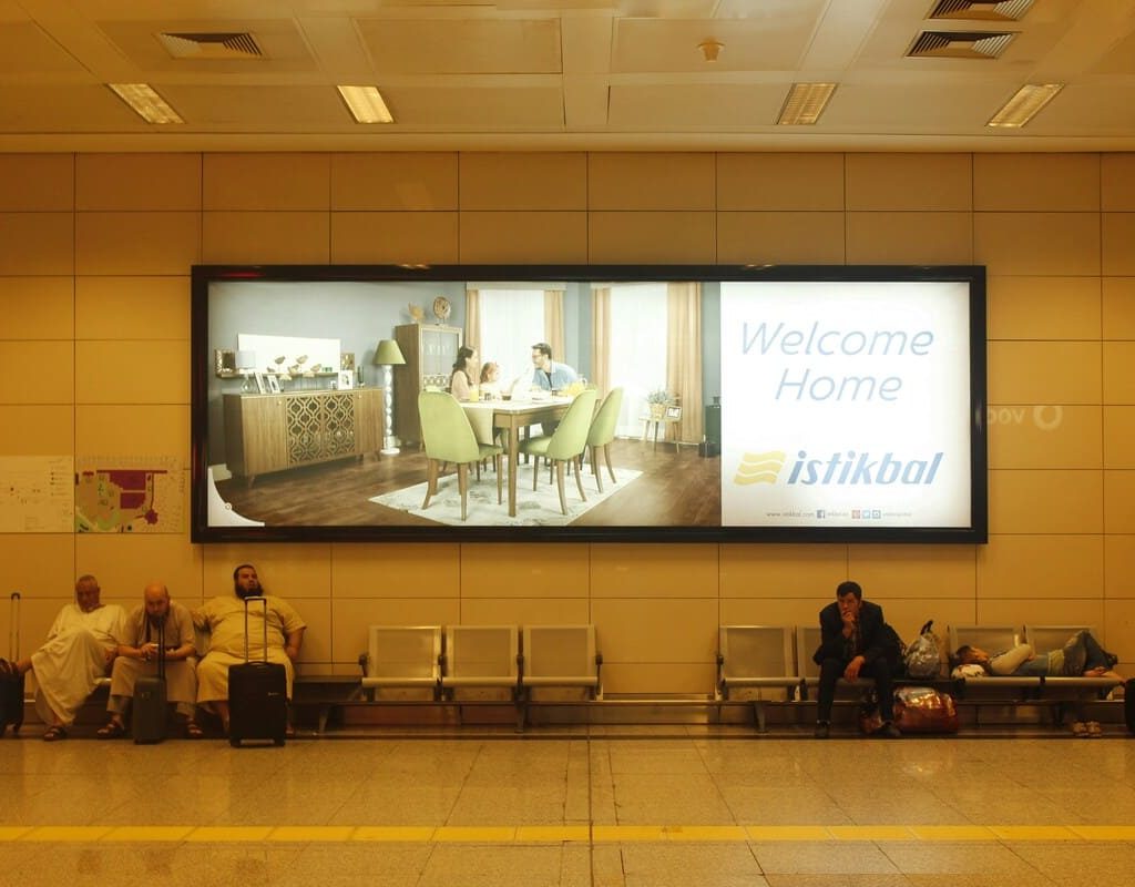 Advertisements in Airports: 6 Creative Ideas Malaysian Brands Can Borrow