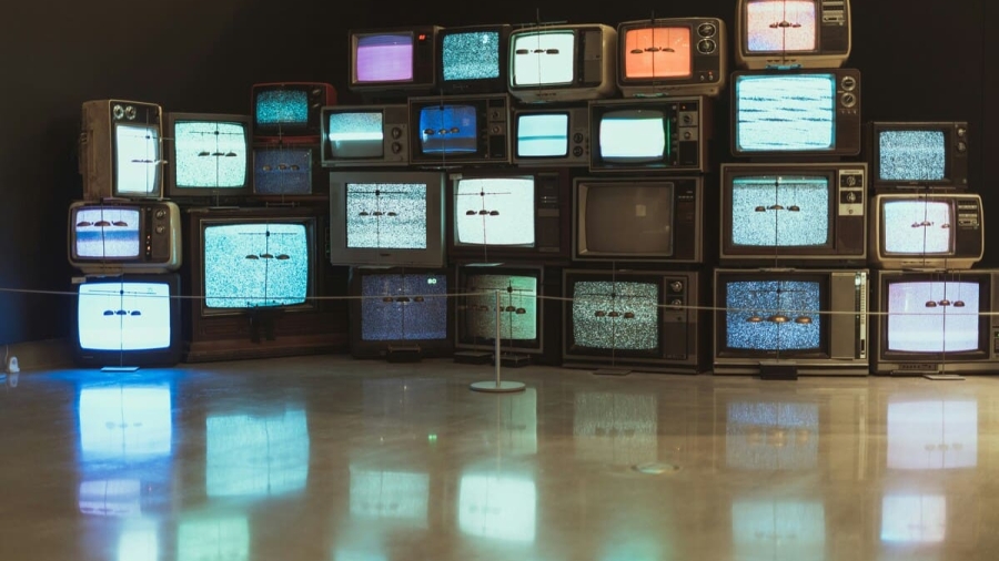 Can Small Businesses Advertise on Television in Malaysia - Avyan Advertising