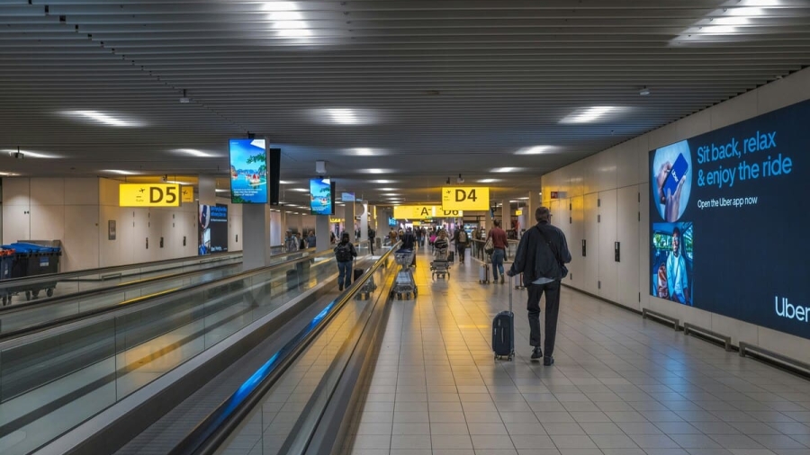 Why Airport Advertising Works in Malaysia - Avyan Advertising